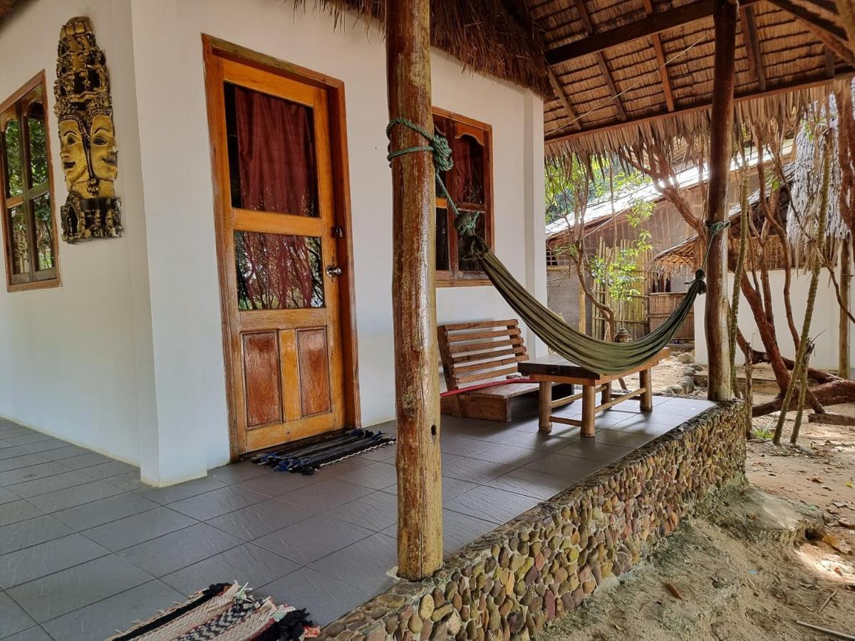 Sunboo Beach Bungalows Koh Rong Samlon Eksteriør billede